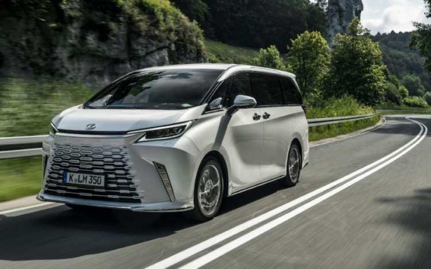 Foto - Türkiye’de 'Yılın Otomobili' için 28 otomobil yarışacak! TOGG da listede!