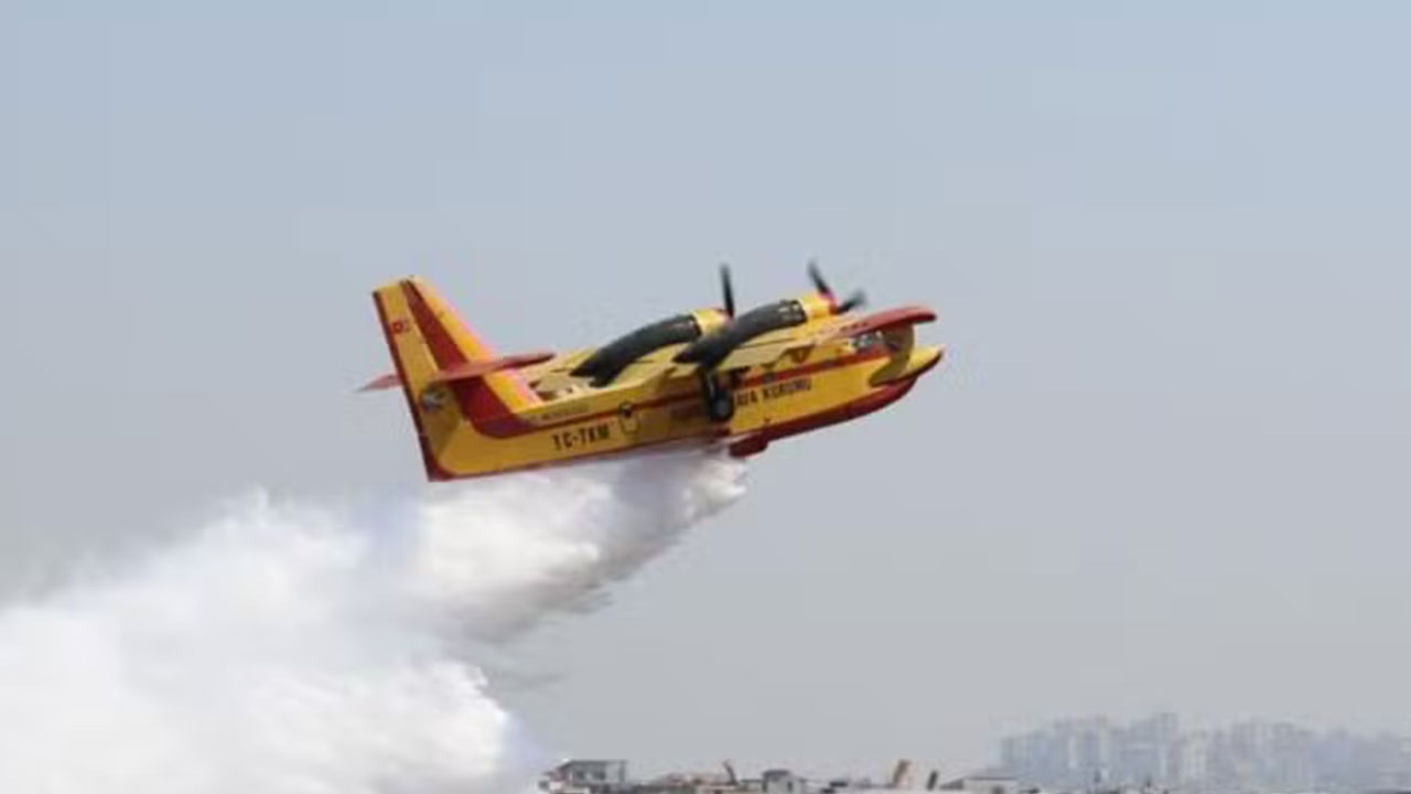 Foto - Eski bakan 'Bu uçaklar hurda, uçamaz' demişti! 8 uçağın satılmasına karar verildi ama bir sorun var
