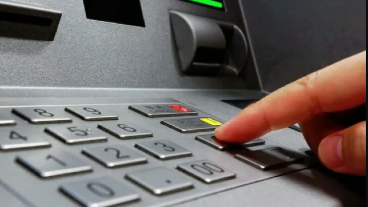 Foto - Türkiye'deki dev banka müşterilerini üstüne basa basa uyardı: IBAN'lar değişecek, dikkatli olun