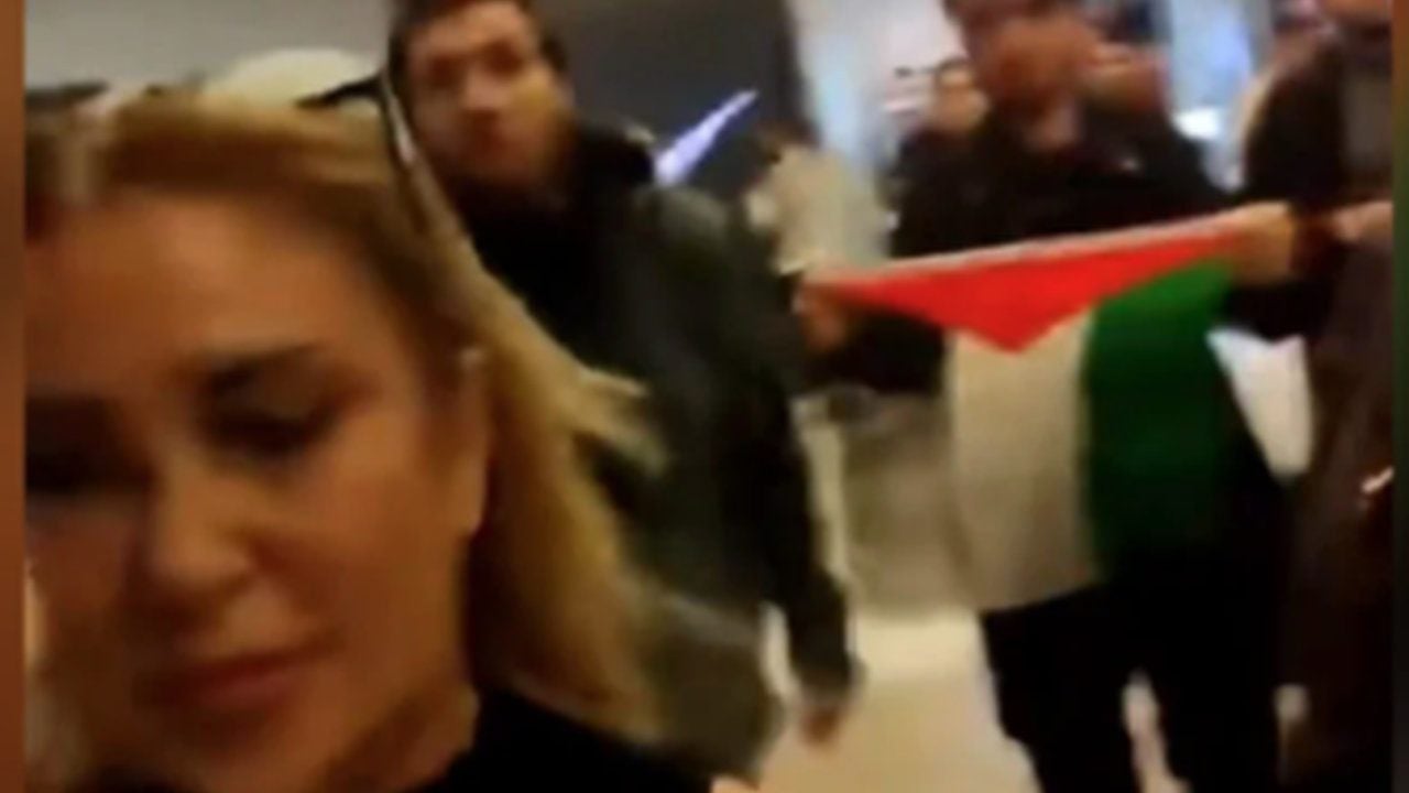 Foto - Türkiye’deki duyarlı Müslümanlar, AVM’de görünce şeytan kovalar gibi kovalamıştı! Feleği şaşan azgın siyonist için İsrail’den hadsiz açıklama