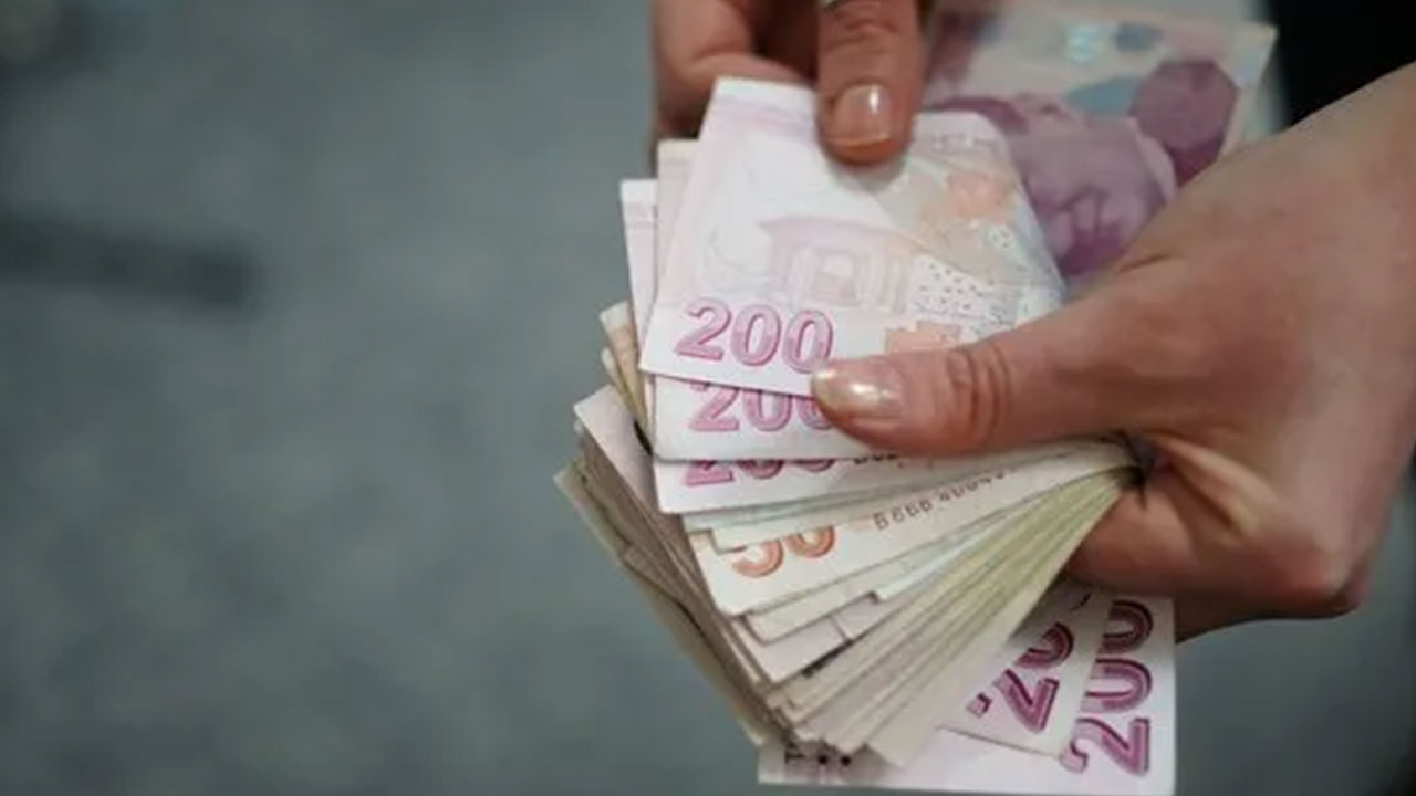 Foto - Türkiye'deki emeklilik isyan ettirecek boyuta geldi! 48'e kadar düştü