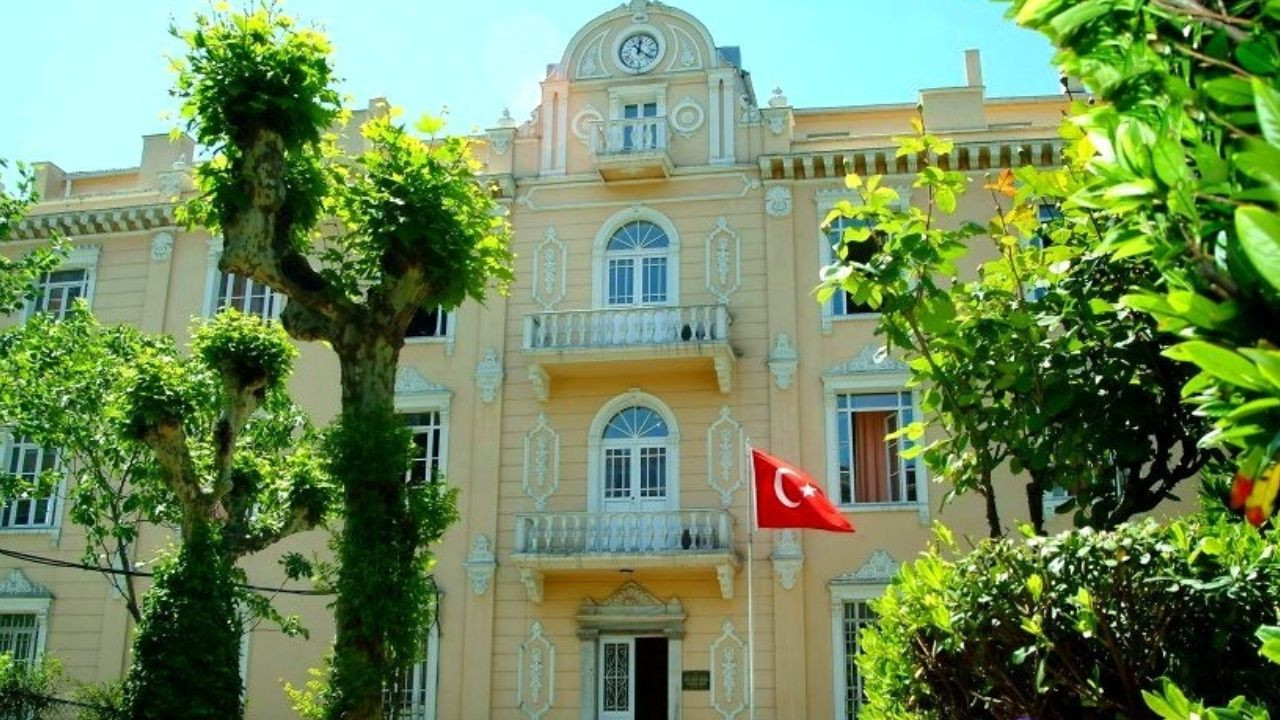 Foto - Türkiye’deki en pahalı okullar belli oldu! Şaka gibi ama, yıllık ücreti 2.5 milyon TL olan var