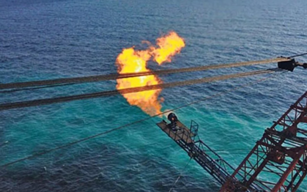 Foto - Türkiye'deki o limanı isteyen BAE duyurdu: Çok büyük bir doğalgaz keşfettik, denizden fışkırıyor