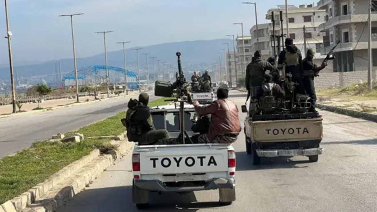 Foto - Türkiye'deki siyasal Aleviciler ters köşe olacak! Aleviler El Şara kararını duyurdu