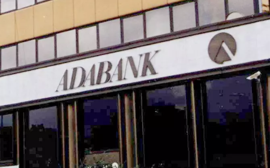 Foto - Türkiye'deki ünlü bankanın adı değişti! Müşterilerine duyurulur