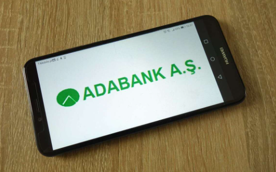 Foto - Türkiye'deki ünlü bankanın adı değişti! Müşterilerine duyurulur