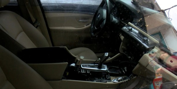 Foto - 10 Otomobilin 10'u da aynı marka! Çalma girişimi: O anlar kaydedildi! Söküp binlerce rakama satıyorlar