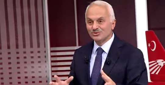 Foto - Türkiye'den 6. nesil savaş uçağı bombası! Canlı yayında Türkiye'ye duyurdu