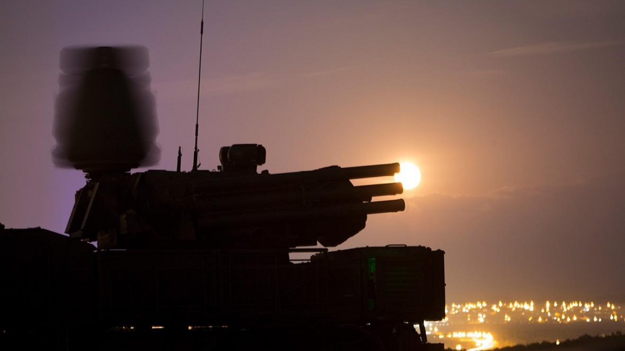 Foto - Türkiye'den aldıkları TB2'lerle harekete geçtiler! Sanayi tesisi vuruldu