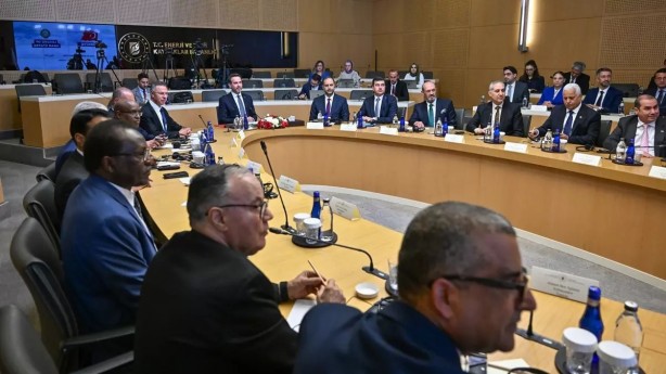 Foto - Türkiye'den Arap ülkelerine hayır diyemeyecekleri doğalgaz ve petrol teklifi