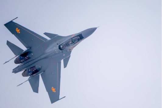 Foto - Türkiye'den az önce SİHA aldığını duyuran ülkeden beklenmedik karar! Savaş uçaklarını satışa çıkardılar