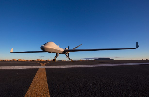 Foto - Türkiye'den Bayraktar TB2 SİHA alan BAE'den beklenmedik karar! O ülke ile anlaştılar