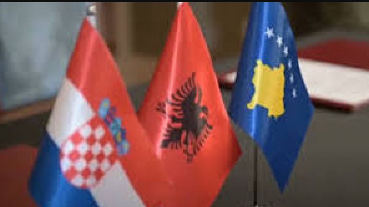 Foto - Türkiye'den Bayraktar TB2 SİHA alan üç ülke bir oldu, SİHA yapacaklar