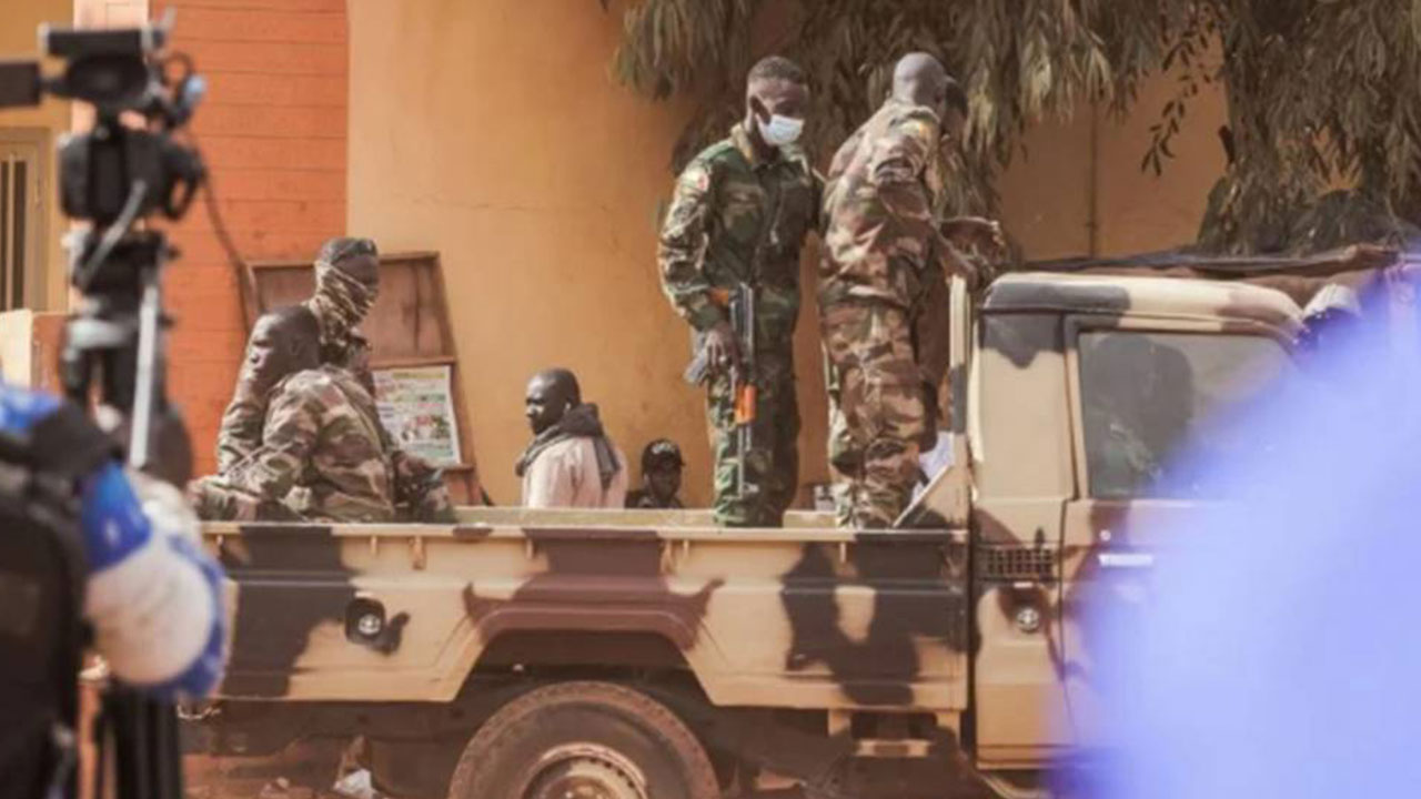 Foto - Türkiye'den Bayraktar TB2 SİHA alan ülkenin ordusu vuruldu: Çok sayıda asker öldü