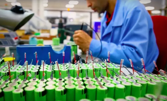 Foto - Türkiye'den bir ilk! Geleceğin petrolüyle ilgili öyle bir şey yapıldı ki...