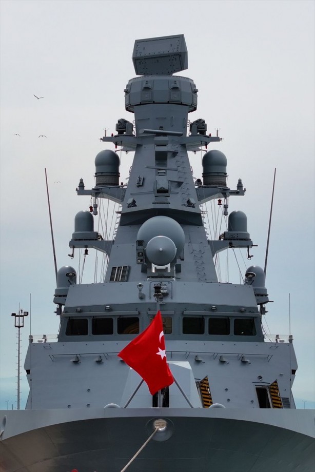 Foto - Türkiye’den bomba hamle! Yeni milli uçak gemimiz TCG Anadolu’dan daha büyük olacak! İşte "yüzen kale" ile ilgili olay ayrıntılar