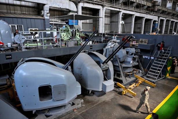 Foto - Türkiye’den bomba hamle! Yeni milli uçak gemimiz TCG Anadolu’dan daha büyük olacak! İşte "yüzen kale" ile ilgili olay ayrıntılar