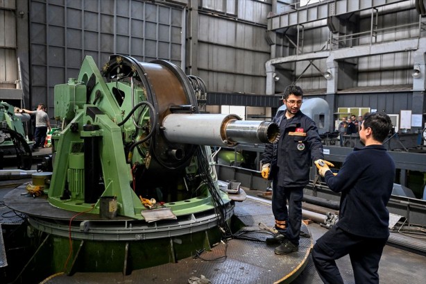 Foto - Türkiye’den bomba hamle! Yeni milli uçak gemimiz TCG Anadolu’dan daha büyük olacak! İşte "yüzen kale" ile ilgili olay ayrıntılar