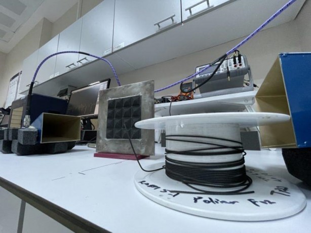 Foto - Türkiye'den büyük başarı! Radarlara karşı görünmezlik veren yerli malzeme üretildi