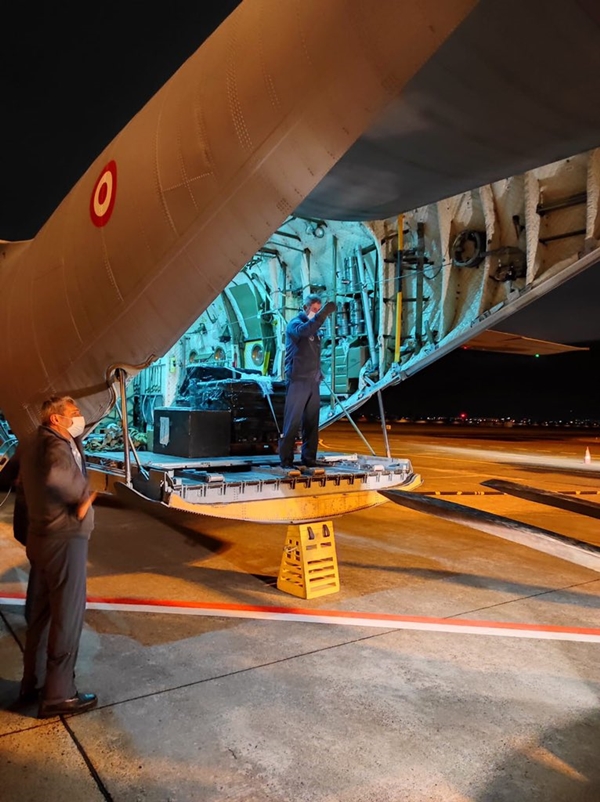 Foto - Türkiye'den büyük jest! Dost ülkenin ordusuna teslim edildi