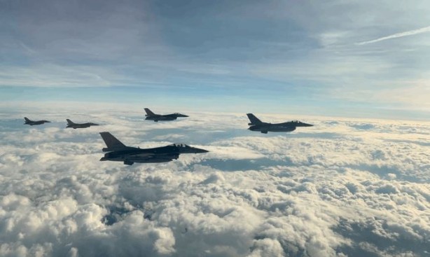 Foto - Türkiye'den Doğu Akdeniz'de gövde gösterisi