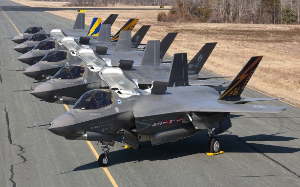 Foto - Türkiye'den gasp ettikleri F-35'ler başlarına bela oldu! Çok büyük problem patlak verdi