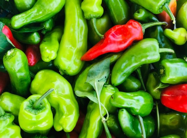 Foto - Türkiye'den gönderilen biber ve kayısılarda tespit edildi! Vatandaşlar 'İnşallah pazara düşmez' diyor