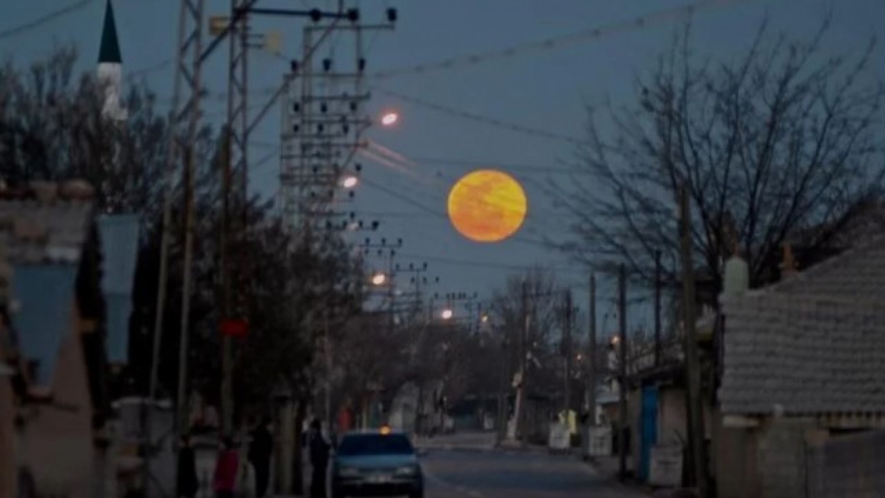 Foto - Türkiye’den görülecek mi? Son 3 yılın en uzun ay tutulması için geri sayım başladı