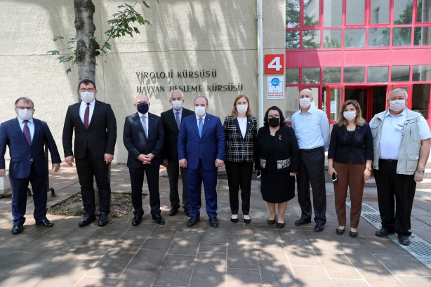 Foto - Türkiye'den heyecanlandıran koronavirüs açıklaması: Müjde verebiliriz