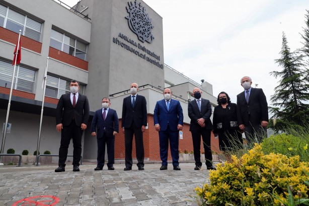 Foto - Türkiye'den heyecanlandıran koronavirüs açıklaması: Müjde verebiliriz