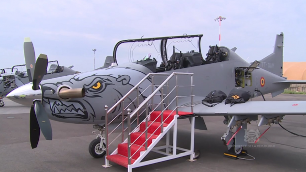 Foto - Türkiye'den İHA ve HÜRKUŞ aldılar! Resmi törenle düşmanlara gözdağı verdiler