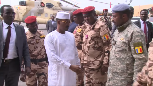 Foto - Türkiye'den İHA ve HÜRKUŞ aldılar! Resmi törenle düşmanlara gözdağı verdiler