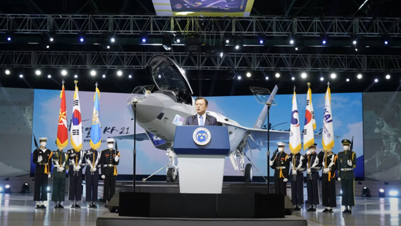 Foto - Türkiye'den Kaan alacaklardı: Arap ülkesi Güney Kore'den KF-21 savaş uçağında karar kıldı