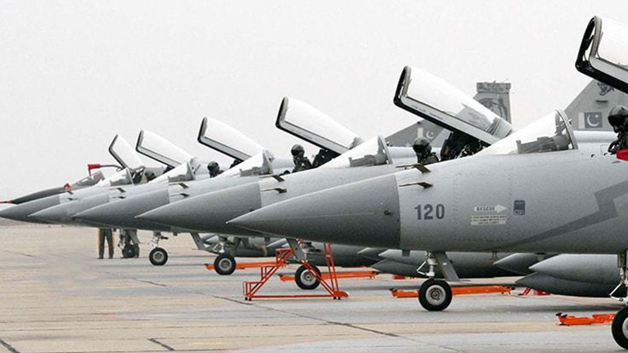 Foto - Türkiye'den Kaan alacaklardı! Kardeş ülke bir anda gidip Çin'in kapısını çaldı