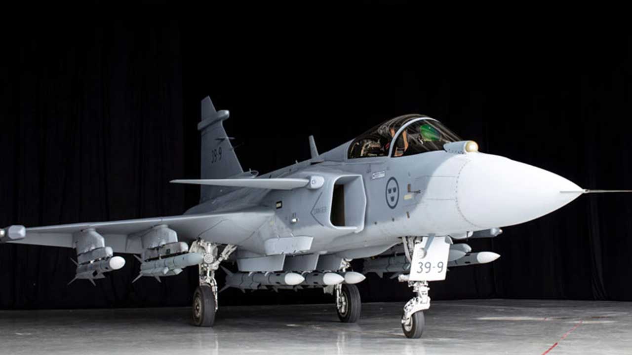 Foto - Türkiye'den Kaan alacakları konuşuluyordu! Bir anda İsveç ile anlaştılar, onlardan savaş uçağı alacaklar