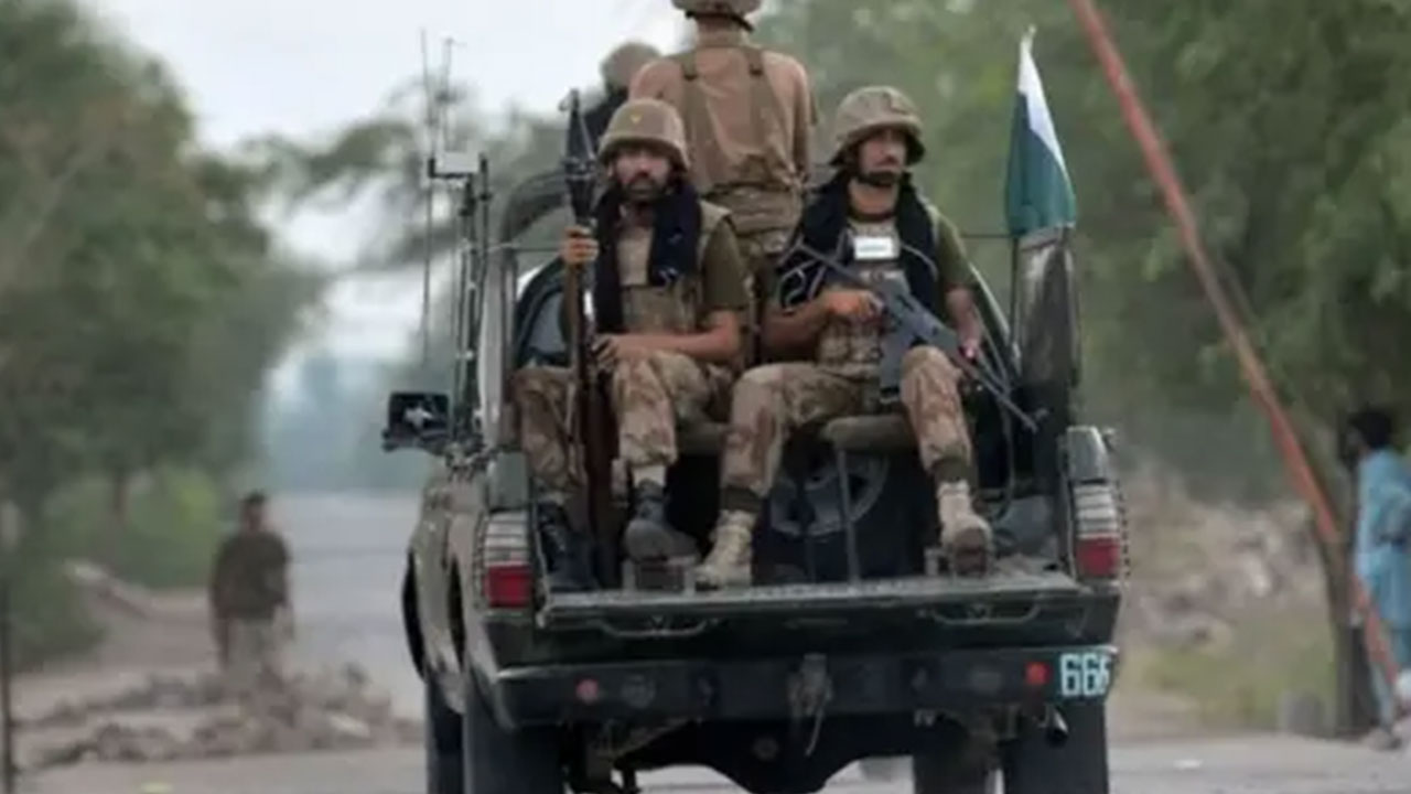 Foto - Türkiye'den Kaan almayı planlayan kardeş ülkeyi vurdular! Orduya pusu kuruldu, çok sayıda ölü var