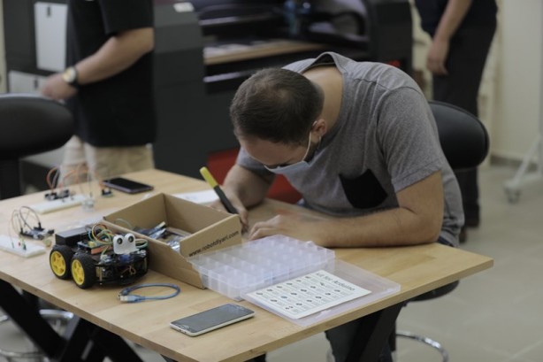 Foto - Türkiye'den kritik adım: Lübnan'a teknoloji laboratuvarı kuruldu!