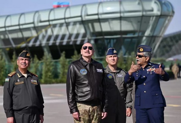Foto - Türkiye'den MMU Kaan alacaklardı! Azerbaycan başka ülkeden savaş uçağı almaya karar verdi