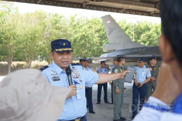 Foto - Türkiye'den MMU Kaan alacaklardı! Bayraktar TB2 SİHA istediler, Ankara verecek