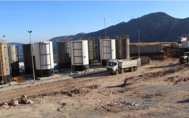 Foto - Türkiye'den müthiş hamle! Topraktan petrol fışkırıyor