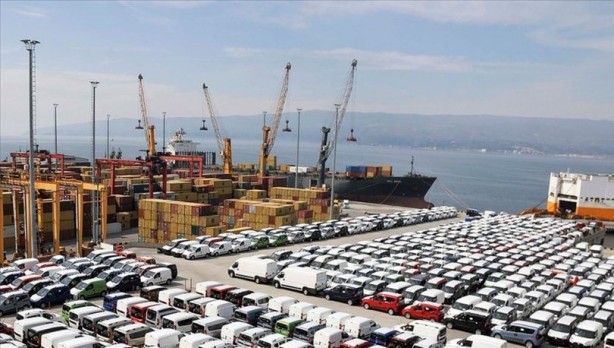 Foto - Türkiye'den otomotiv sektöründe dev ihracat başarısı! Ünlü otomobil markalarının olduğu ülke birinci sırada