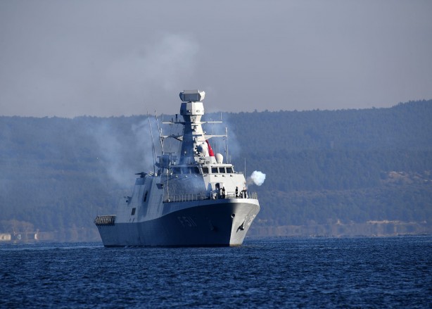 Türkiye'den savaş gemisi alacak olan ülkeden dünyaya tarihi gözdağı: Başlıyoruz