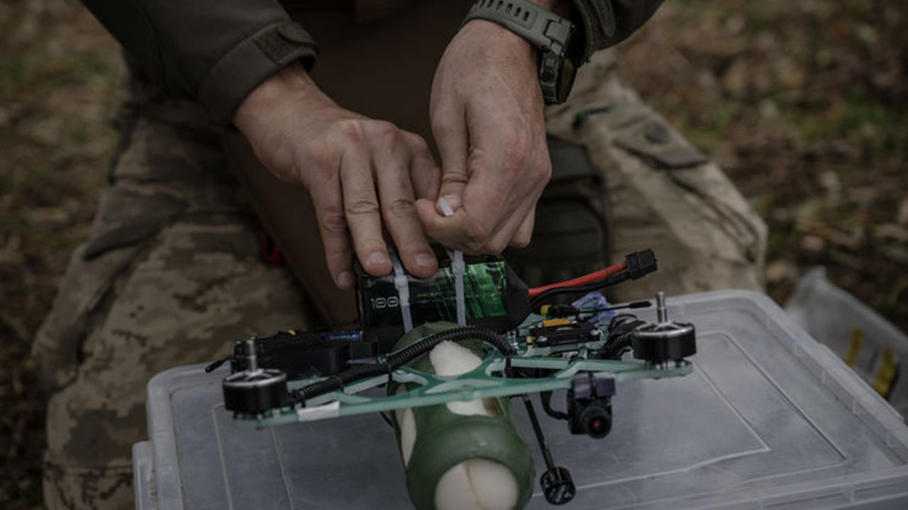Foto - Türkiye'den SİHA almışlardı! Ağızları açık bırakan hamle: 1 milyar dolarlık İHA sipariş edecekler