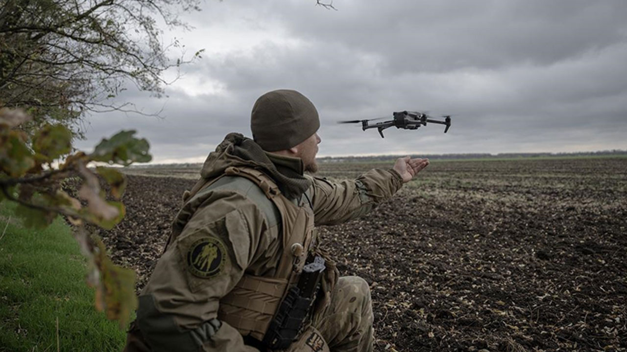 Foto - Türkiye'den SİHA almışlardı! Ağızları açık bırakan hamle: 1 milyar dolarlık İHA sipariş edecekler