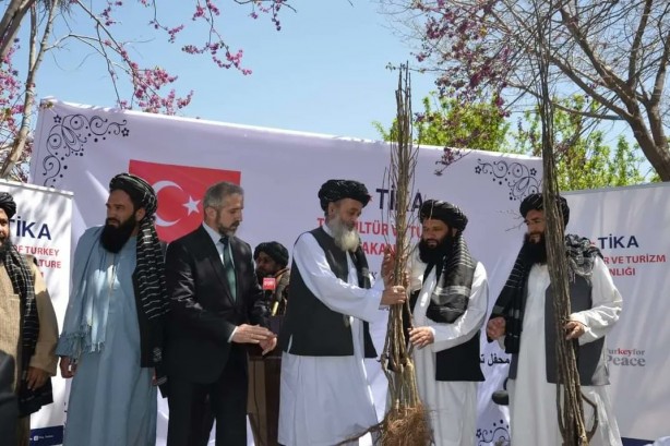 Foto - Türkiye'den Taliban'a hediye