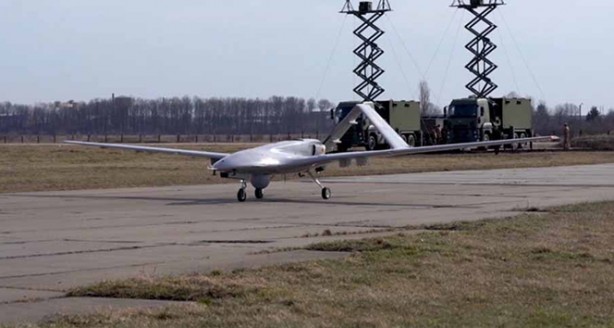 Foto - Türkiye'den TB2 SİHA alan ülke duyurdu: İHA'larla 1800 kilometre ötedeki Rus radarını vurduk