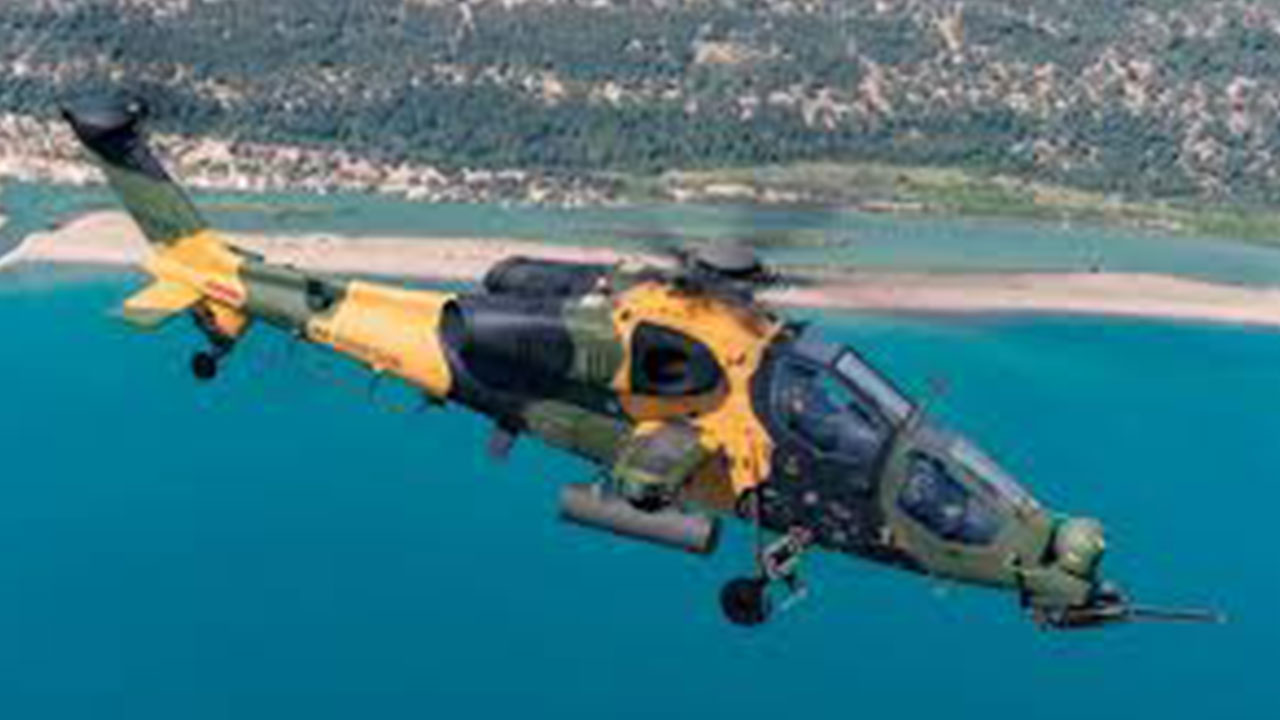 Foto - Türkiye'den TB2 SİHA alan ülkeden büyük sürpriz: ATAK helikopterlerini peş peşe havalandırdılar