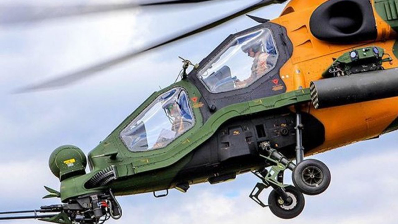 Foto - Türkiye'den TB2 SİHA alan ülkeden büyük sürpriz: ATAK helikopterlerini peş peşe havalandırdılar