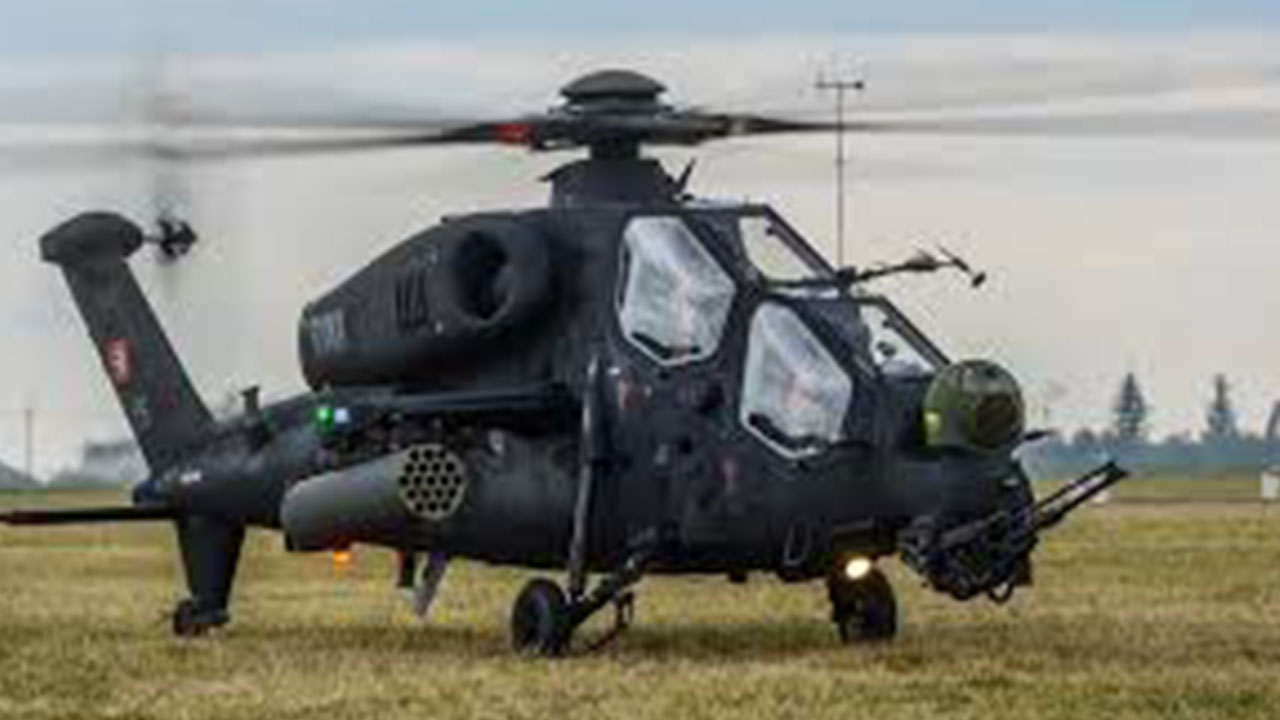 Foto - Türkiye'den TB2 SİHA alan ülkeden büyük sürpriz: ATAK helikopterlerini peş peşe havalandırdılar