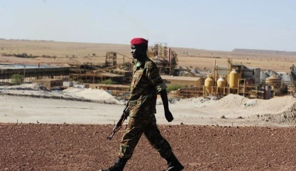 Foto - Türkiye'den TB2 SİHA almışlardı! Uranyuma çöken Fransızları ülkeden kovdular